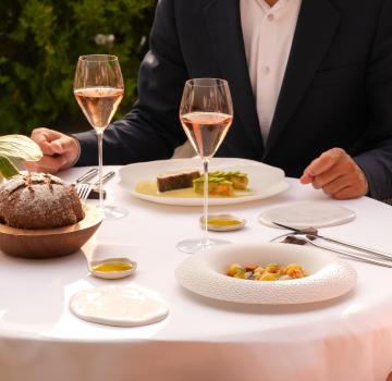 RÉOUVERTURE D'AMARINES BY MAURO COLAGRECO